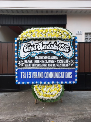 Papan Bunga Duka di Rendang